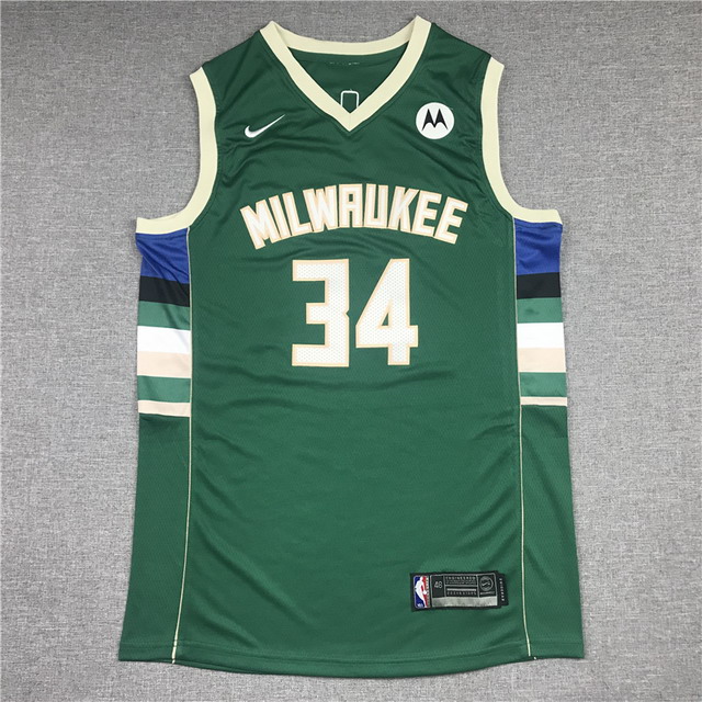 Milwaukee Bucks-021